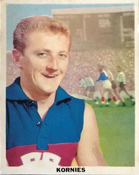 1959 Kornies VFL Footballer Swap Cards #10 Kevin Murray Front